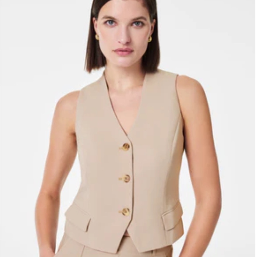 Spanx XL Beige Buttoned Vest